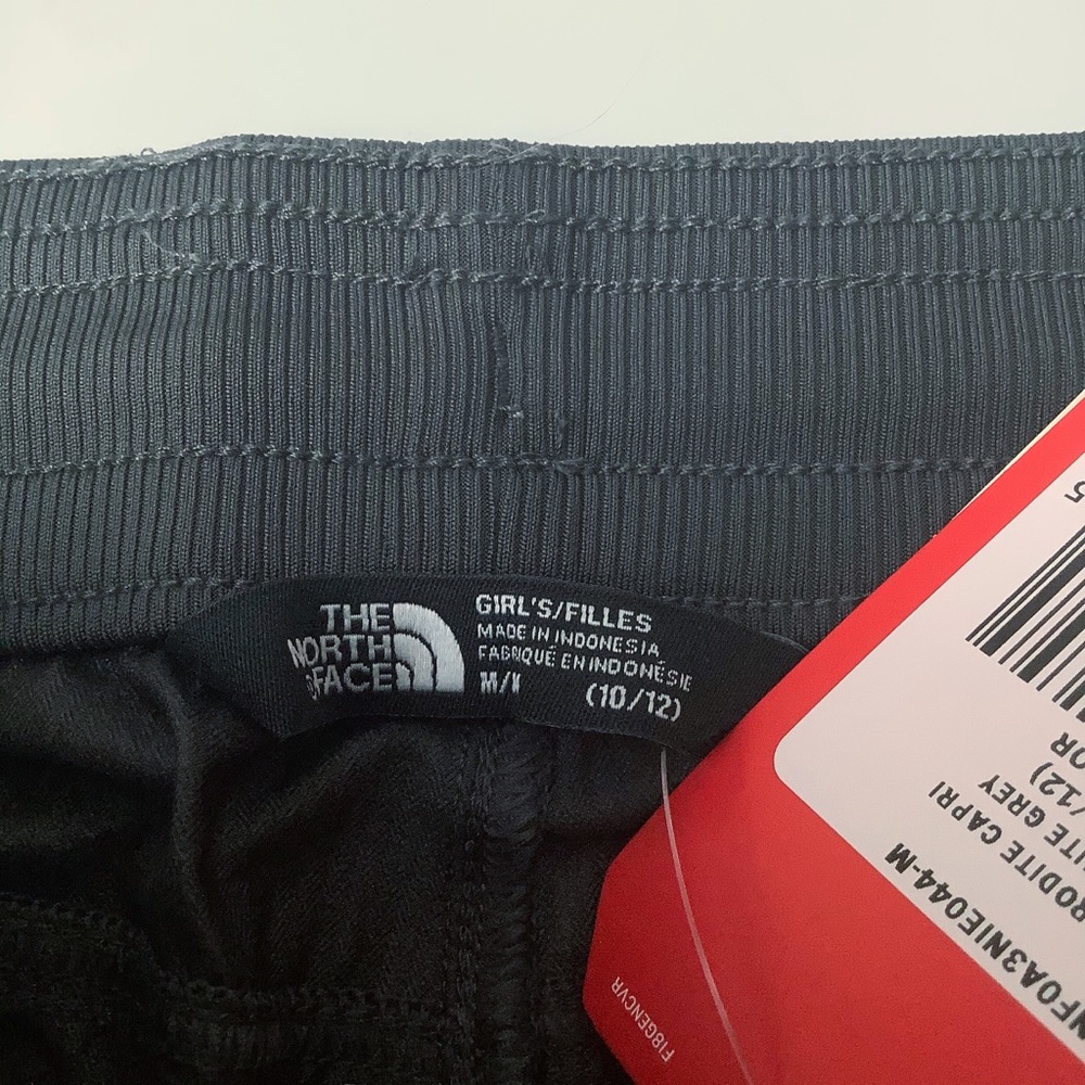 NWT The North Face Aphrodite Capri Pants - Picture 5 of 5